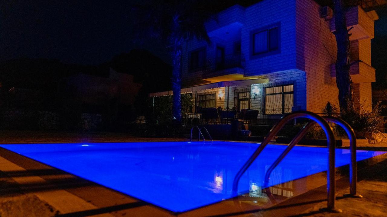 Spacious Villa With Sea And Mountain View Kemer Exteriér fotografie